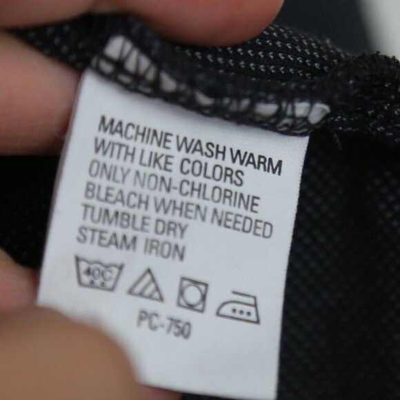 Vintage VanHeusen-Studio Men's Collared Quarter Button Long Sleeve Size Large - Picture 6 of 7